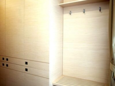 We also love simple designs – flat matt or gloss wardrobes.