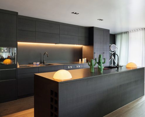 Custom-made Kitchens fitted fast with the biggest furniture factory